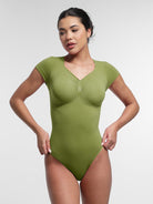 https://cdn.shopify.com/s/files/1/0493/3874/4983/files/seamless-shaper-1156031387.jpg?v=1750312155