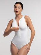 https://cdn.shopify.com/s/files/1/0493/3874/4983/files/seamless-shaper-1156031434.jpg?v=1746607779